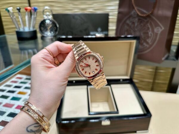 Patek Philippe Nautilus 7118/1300R