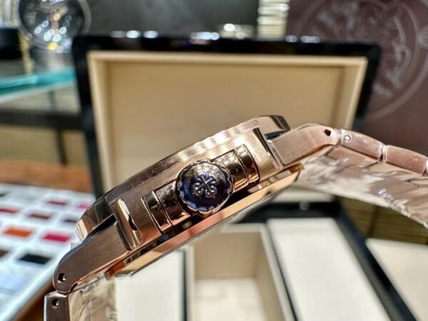 Patek Philippe Nautilus 7118/1300R