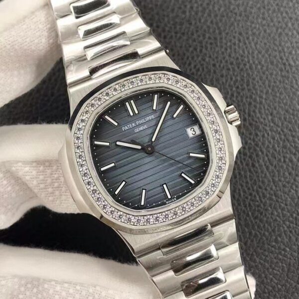 Patek Philippe Nautilus 5713 Blue
