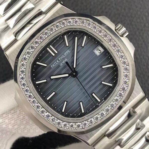 Patek Philippe Nautilus 5713 Blue