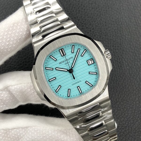 a1739627852011_4277.jpg Patek Philippe Nautilus 5711 Tiffany Blue