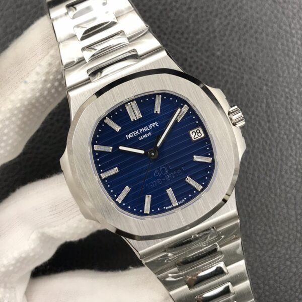 Patek Philippe Nautilus 1976-2016 Blue