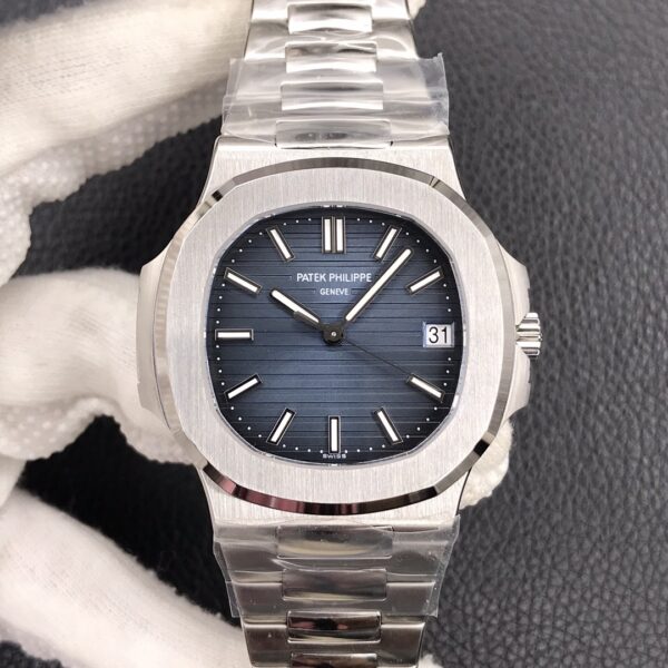 Patek Philippe Nautilus 5711 Blue