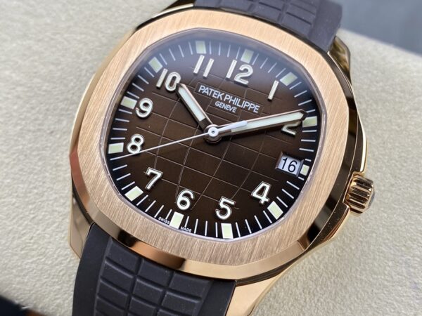 Patek Philippe Aquanaut 5167 Red