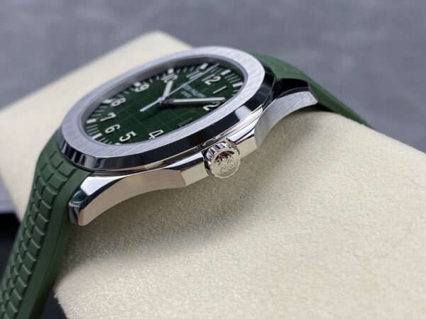 Patek Philippe Aquanaut 5168 Red