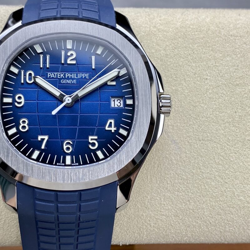 Patek Philippe Aquanaut 5168 Red