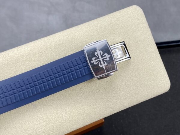 a1739629848236_1525-1.jpg Patek Philippe Aquanaut 5168 Red
