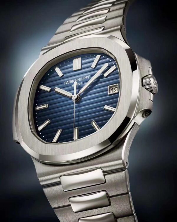 Patek Philippe Nautilus 5811G