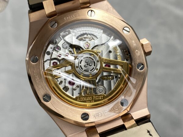 Audemars Piguet Royal Oak 15500 Red