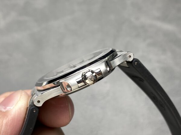Patek Philippe Nautilus 5711 Silver