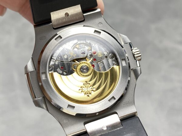 Patek Philippe Nautilus 5711 Silver