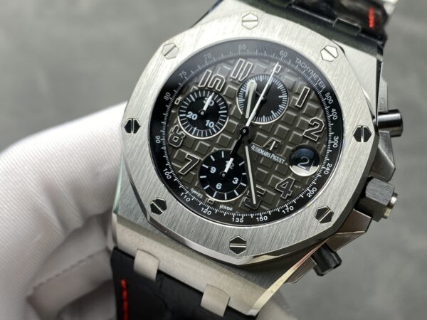 a1739802379832_7833-1.jpg Audemars Piguet Royal Oak Offshore 26400/26238 Chocolate