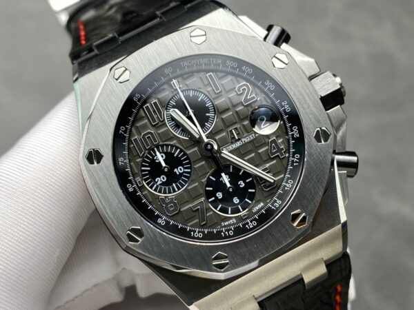 a1739802379843_5876-1.jpg Audemars Piguet Royal Oak Offshore 26400/26238 Chocolate
