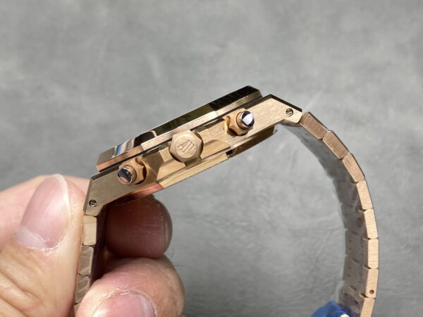 Audemars Piguet Watch 26240