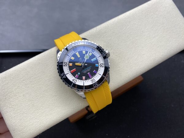 Breitling Superocean (SUPEROCEAN)