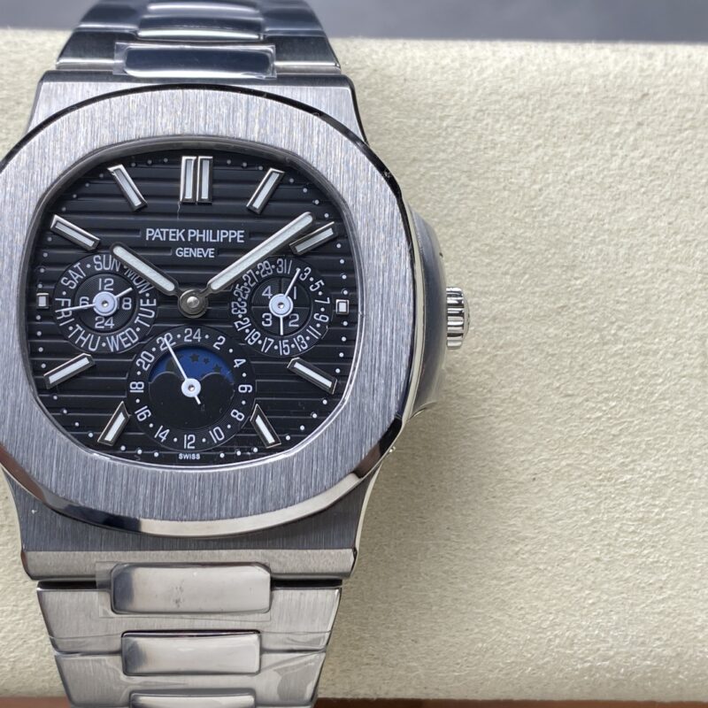 Patek Philippe Nautilus 5740/1G