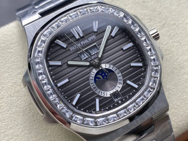 Patek Philippe Nautilus 5726/1A White