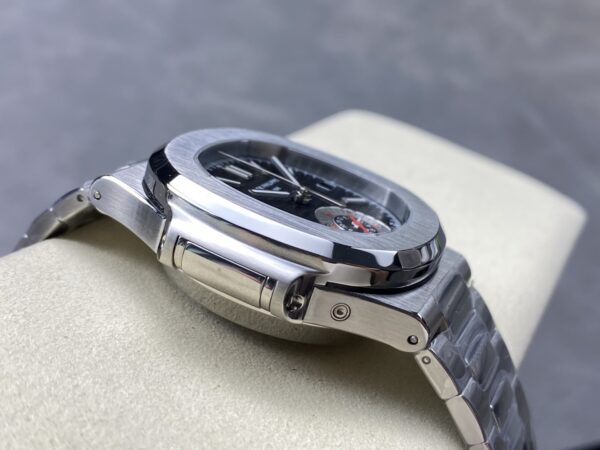Patek Philippe Nautilus 5980/1A