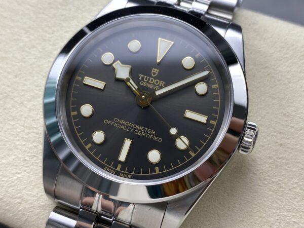 Tudor Black Bay 0001 Blue