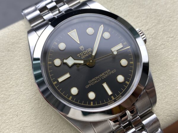 Tudor Black Bay 0001 Blue