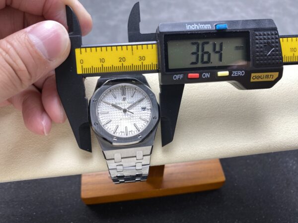 Audemars Piguet Watch 15450