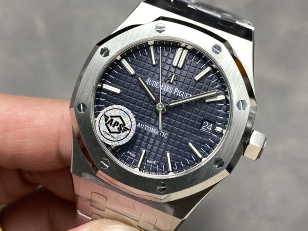 Audemars Piguet Royal Oak 15400