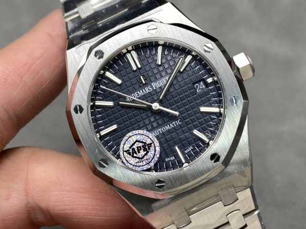 Audemars Piguet Royal Oak 15400