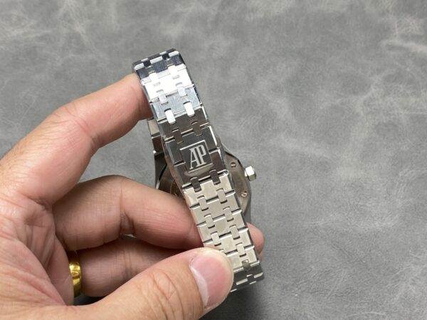 Audemars Piguet Royal Oak 15400