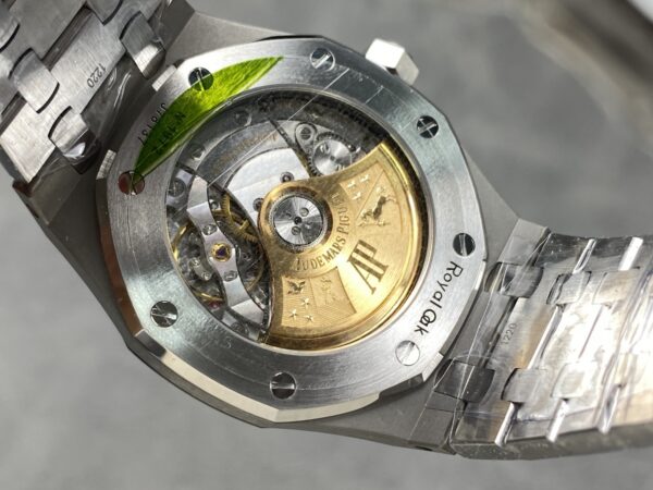Audemars Piguet Royal Oak 15400