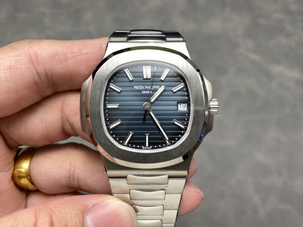 Patek Philippe Nautilus 5711