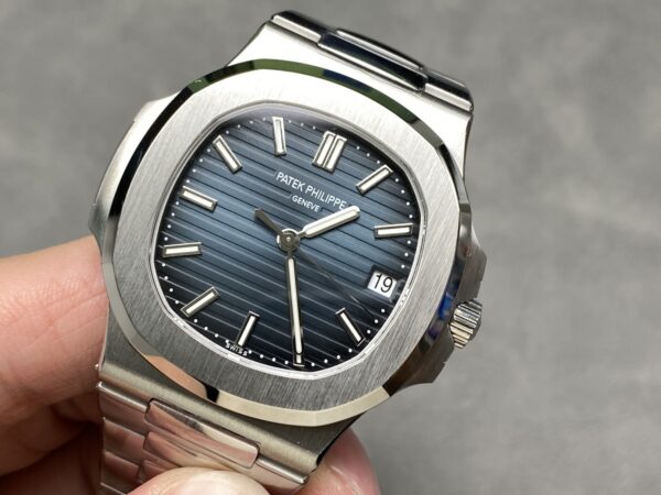 Patek Philippe Nautilus 5711