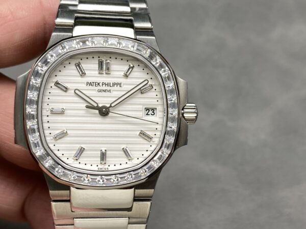 Patek Philippe Nautilus 5711 Blue