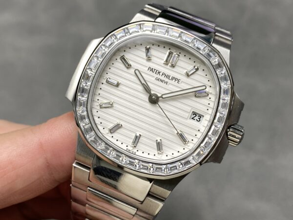 Patek Philippe Nautilus 5711 Blue