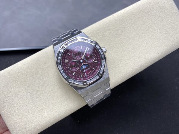 Audemars Piguet Watch 26574 Red
