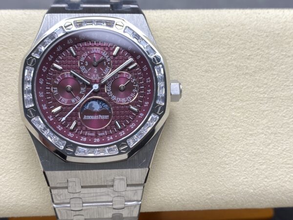 Audemars Piguet Watch 26574 Red