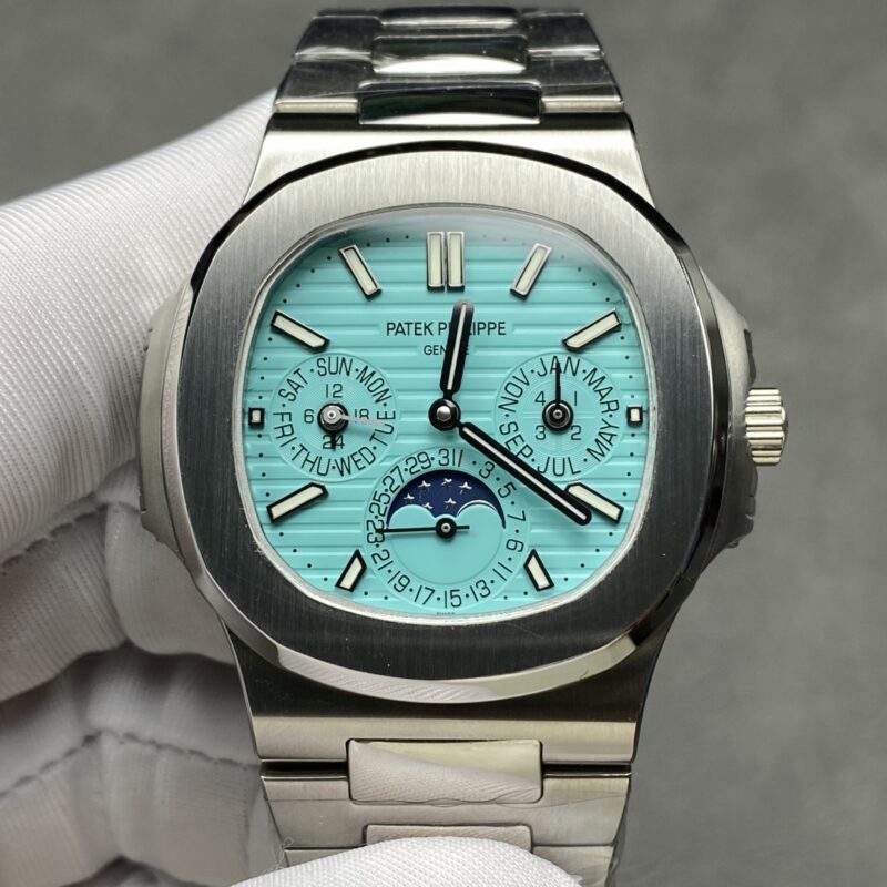 Patek Philippe Nautilus 5740/1G
