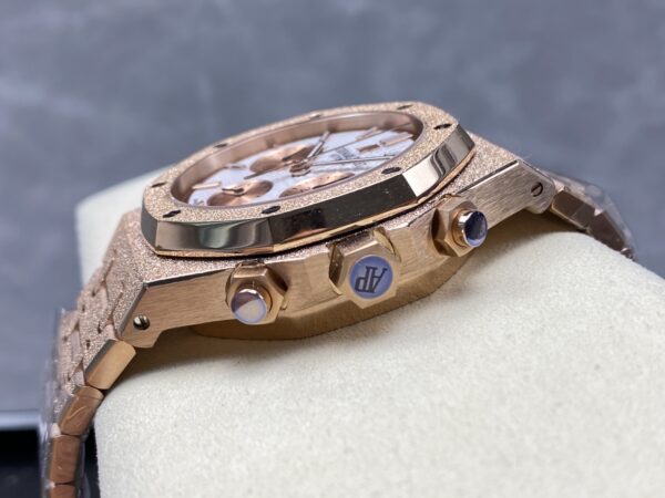Audemars Piguet Royal Oak 26240 Blue