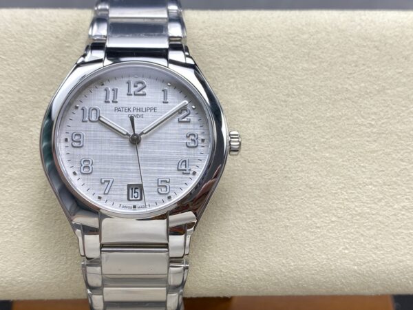 Patek Philippe Watch 7300