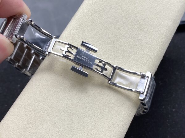 Patek Philippe Watch 7300