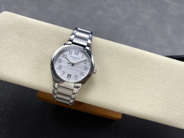 Patek Philippe Watch 7300