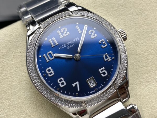 Patek Philippe Watch 7300