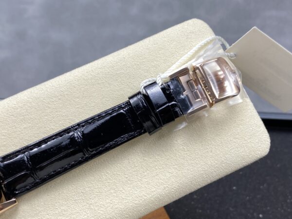 Jaeger-LeCoultre Watch (COMPLICATIONS) Blue