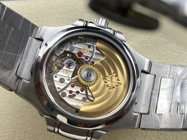 Patek Philippe Nautilus 7118