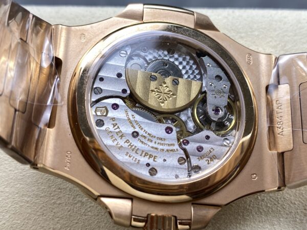 Patek Philippe Nautilus 5712A
