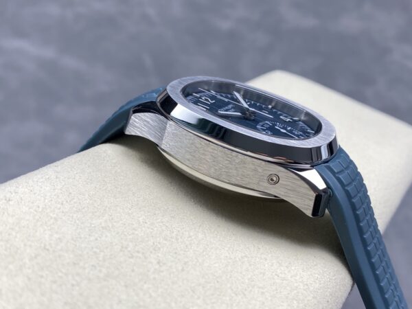 Patek Philippe Aquanaut 5968A-001