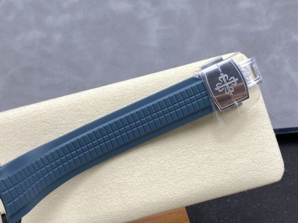 Patek Philippe Aquanaut 5968A-001