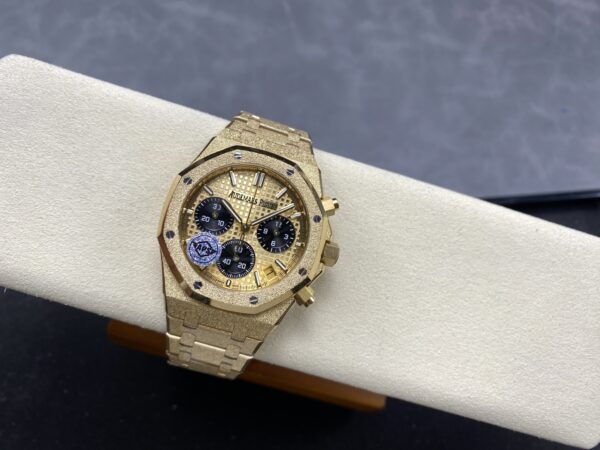 Audemars Piguet Watch 26240