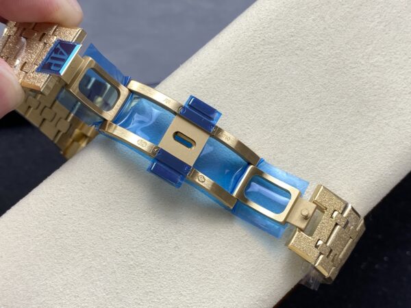 Audemars Piguet Watch 26240