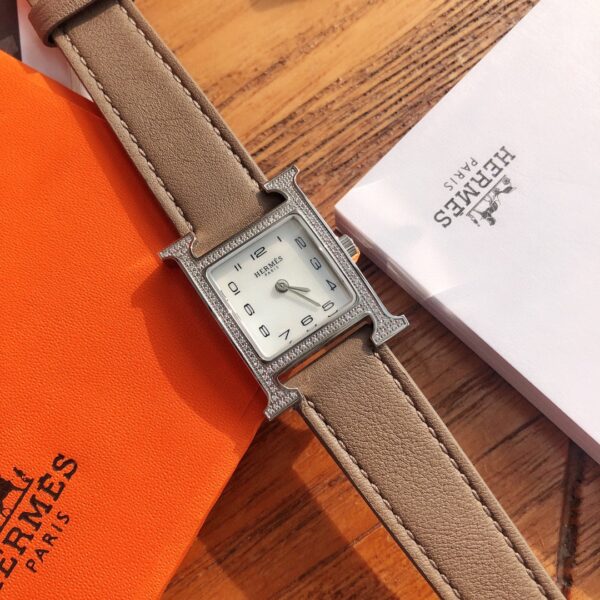 Hermes Watch Reference Pending