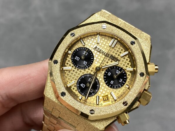 Audemars Piguet Watch 26240